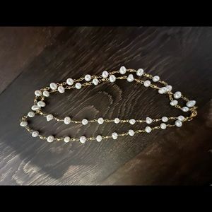 Perl and gold imitation necklace